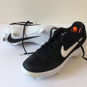 Black NIKE futbol shoes